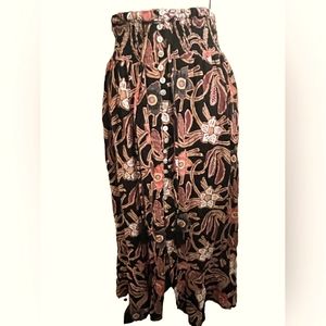 Christian Siriano skirt size Large